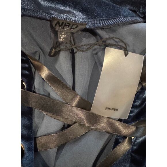 NWT NBD x Revolve Navy Lace Up Velvet Long Sleeve Bodycon Mini Dress - Picture 6 of 6